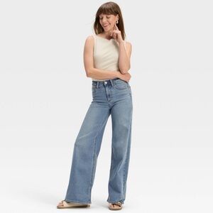 Universal Thread High-Rise Wide Leg Jeans